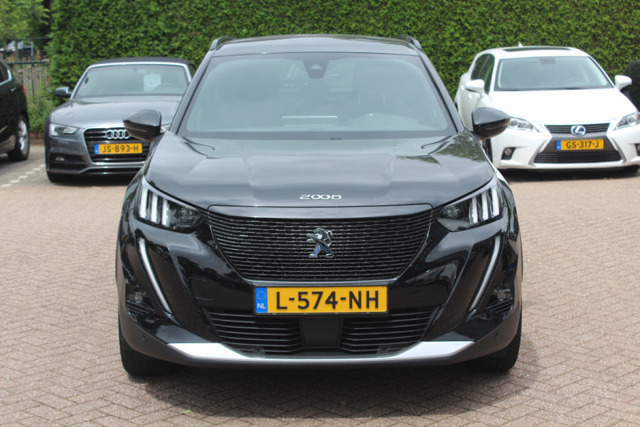 Peugeot e-2008 EV Allure 50 kWh / Camera / Half leder / Virtual Cockpit / 17'' / LED Koplampen / Keyless / Navigatie / Stoelverwarming / Cruise Control