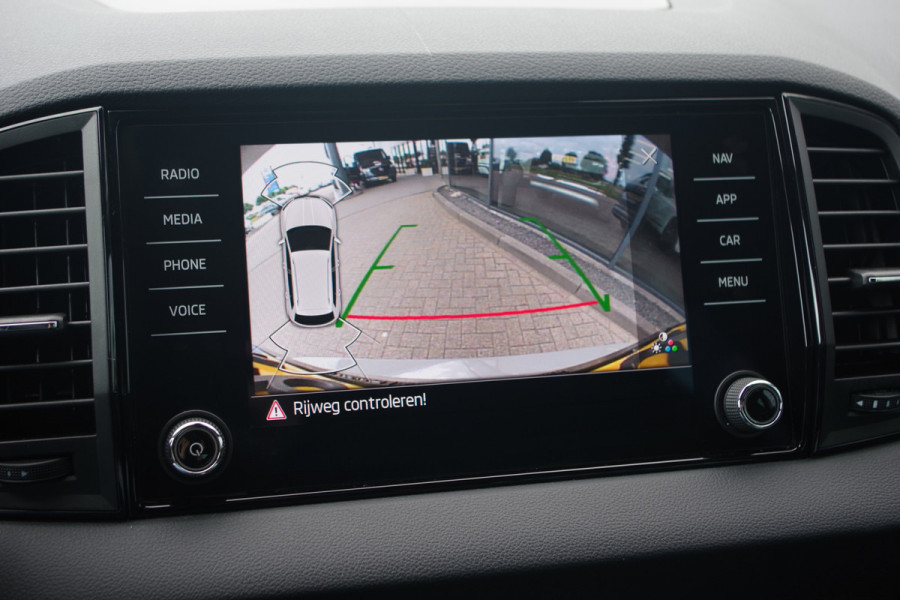 Škoda Karoq 1.5 TSI ACT 150 PK Sportline Bns, Adap. Cruise Control, Camera, Carplay