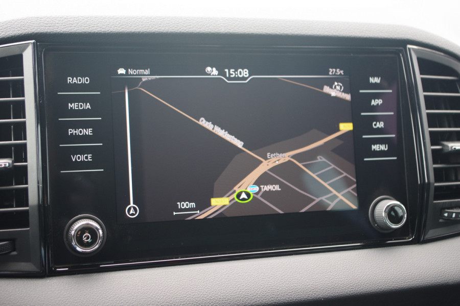 Škoda Karoq 1.5 TSI ACT 150 PK Sportline Bns, Adap. Cruise Control, Camera, Carplay