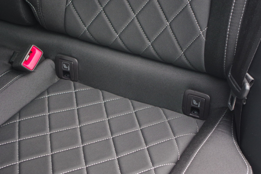 Škoda Karoq 1.5 TSI ACT 150 PK Sportline Bns, Adap. Cruise Control, Camera, Carplay
