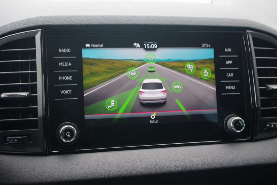 Škoda Karoq 1.5 TSI ACT 150 PK Sportline Bns, Adap. Cruise Control, Camera, Carplay