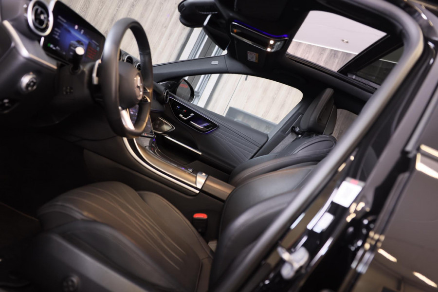 Mercedes-Benz C-Klasse 300 e 4MATIC AMG 63 Look / Acc / Memory / Burmester / Head Up / 360 Camera / Leder / Navi / Led / 20 Inch