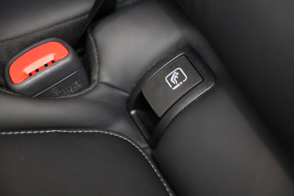 Mercedes-Benz C-Klasse 300 e 4MATIC AMG 63 Look / Acc / Memory / Burmester / Head Up / 360 Camera / Leder / Navi / Led / 20 Inch