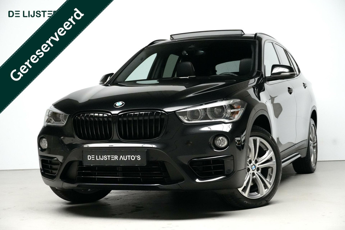 BMW X1 sDrive18i Sport Line Automaat 140 PK Facelift |Pano-dak | Leder | Stoelverwarming | Memory | Camera | LED | PDC | BMW X1 sDrive18i Sport Line Automaat 140 PK Facelift |Pano-dak | Leder | Stoelverwarming | Memory | Camera | LED | PDC |