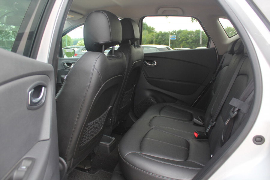 Renault Captur 0.9 TCe Edition One / Camera / Apple CarPlay / Leder / Navigatie / 17'' / Keyless / DAB / Stoelverwarming / Cruise Control