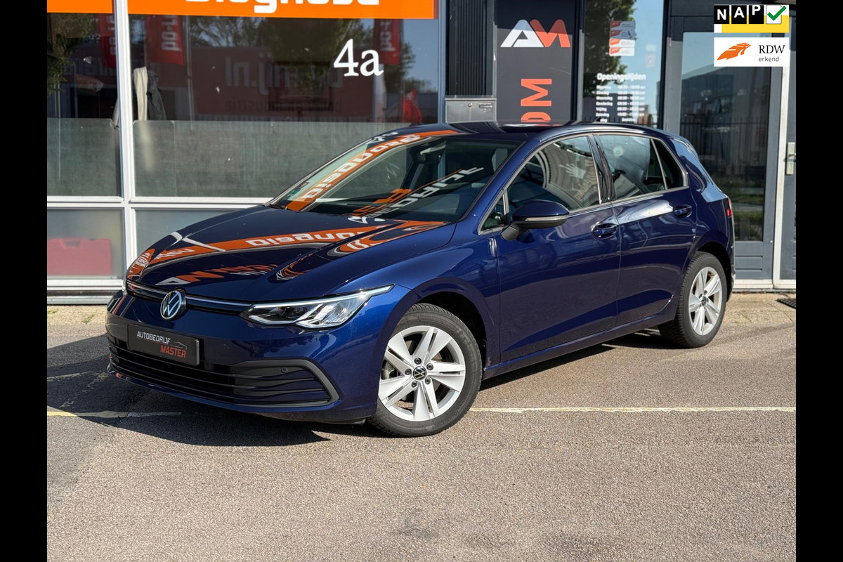Volkswagen Golf 1.5 TSI Life | Airco | ACC | Stoelverw. Volkswagen Golf 1.5 TSI Life | Airco | ACC | Stoelverw.