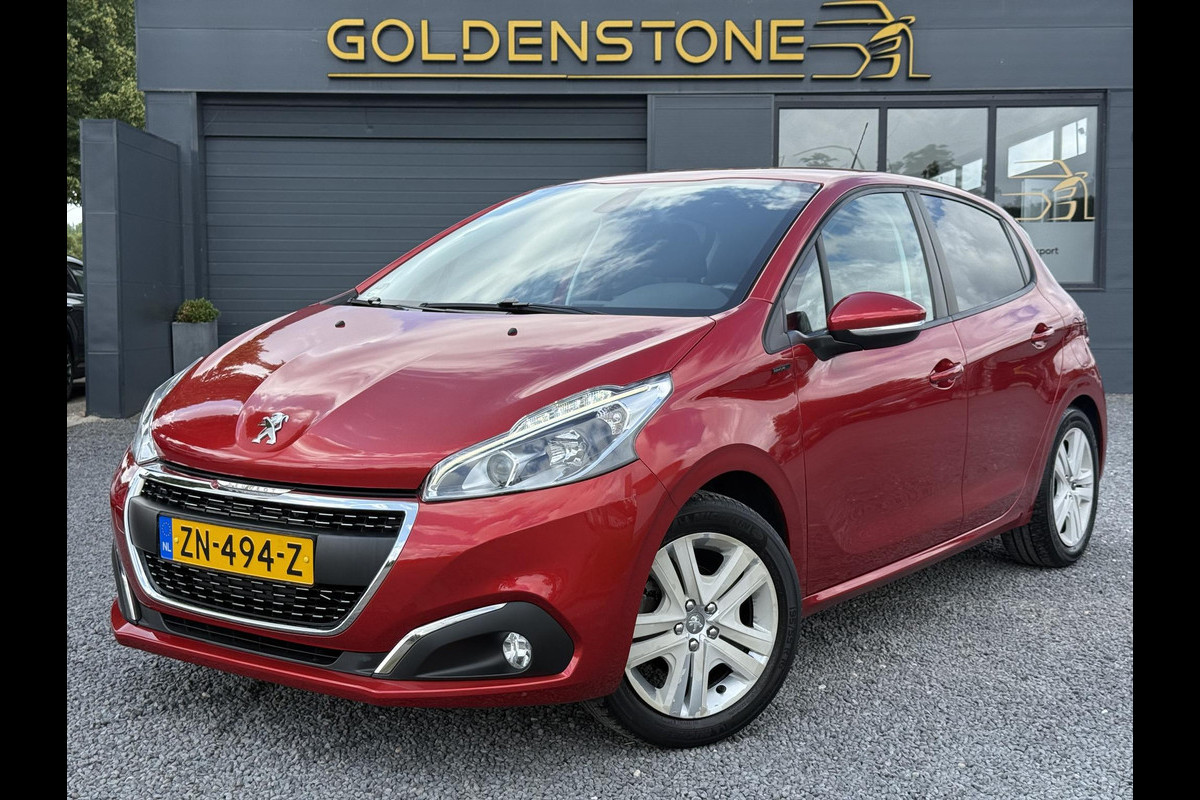 Peugeot 208 1.2 PureTech Signature Navi,Airco,Cruise,PDC,Trekhaak,Carplay,Elek ramen,N.A.P,Nieuwe APK bij Aflevering