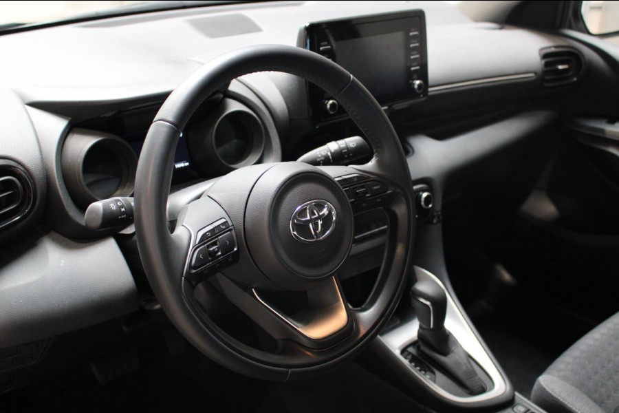 Toyota Yaris 1.5 Hybrid Dynamic 19.000 KM NAP/Camera/Nieuwstaat