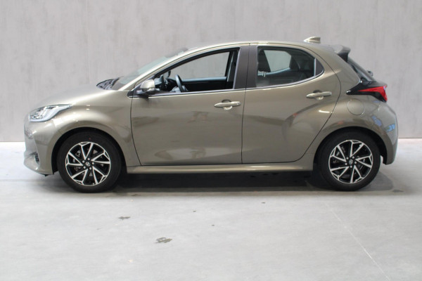 Toyota Yaris 1.5 Hybrid Dynamic 19.000 KM NAP/Camera/Nieuwstaat