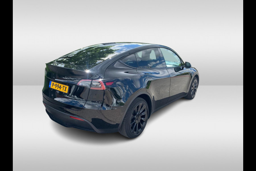 Tesla Model Y Long Range AWD 75 kWh / Autopilot / Panoramadak / Camera / Leder / 20'' / Keyless / ACC