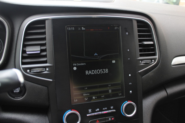 Renault MEGANE Estate 1.2 TCe Bose / Trekhaak / Camera / Navigatie / Bose / 17'' / Half leder / Keyless / Dodehoek / DAB / Cruise Control