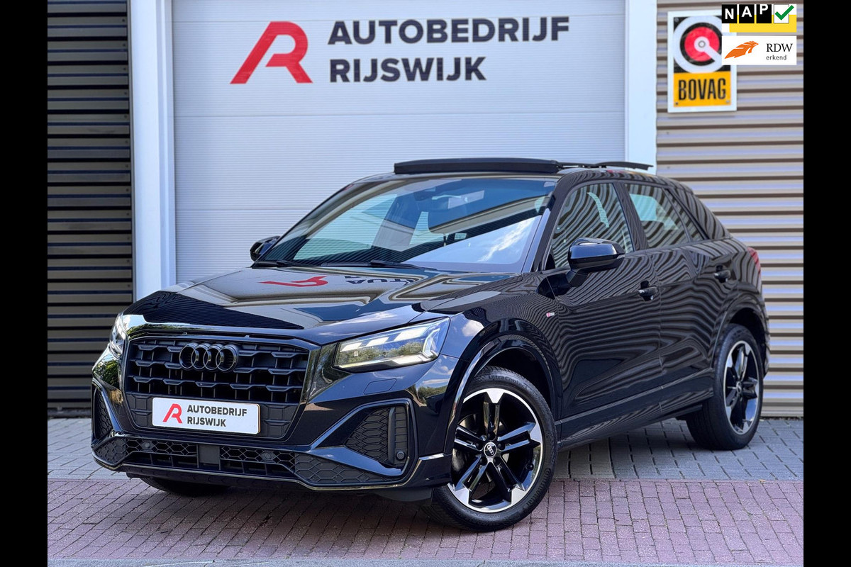 Audi Q2 35 TFSI S Edition Pano/Matrix/Alcantara Audi Q2 35 TFSI S Edition Pano/Matrix/Alcantara