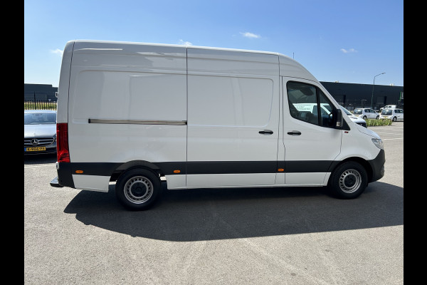 Mercedes-Benz Sprinter 314 CDI RWD L2 H2 MBUX / 360 Camera / Navigatie / Airco / Parkeersensoren / 270 Graden achterdeuren
