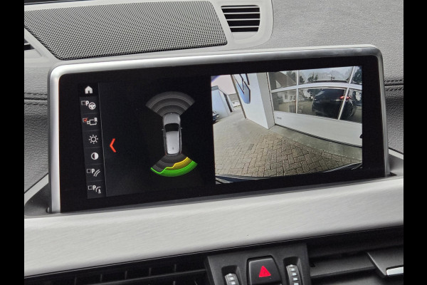 BMW X1 xDrive25e X line | 19 INCH LM VELGEN | SPORTSTOELEN | TREKHAAK | CAMERA |