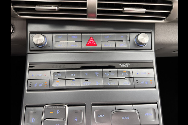 Hyundai NEXO FCEV Plus Pack [ HYDROGENIUM ] (INCL-BTW) Aut. *PANO | LUXURY-LEATHER | NAVI-FULLMAP | ADAPTIVE-CRUISE |  FULL-LED | KEYLESS | DAB |  KRELL-AUDIO | DIGI-WIDESCREEN-COCKPIT | SURROUND-VIEW | SHIFT-PADDLES | COMFORT-SEATS |