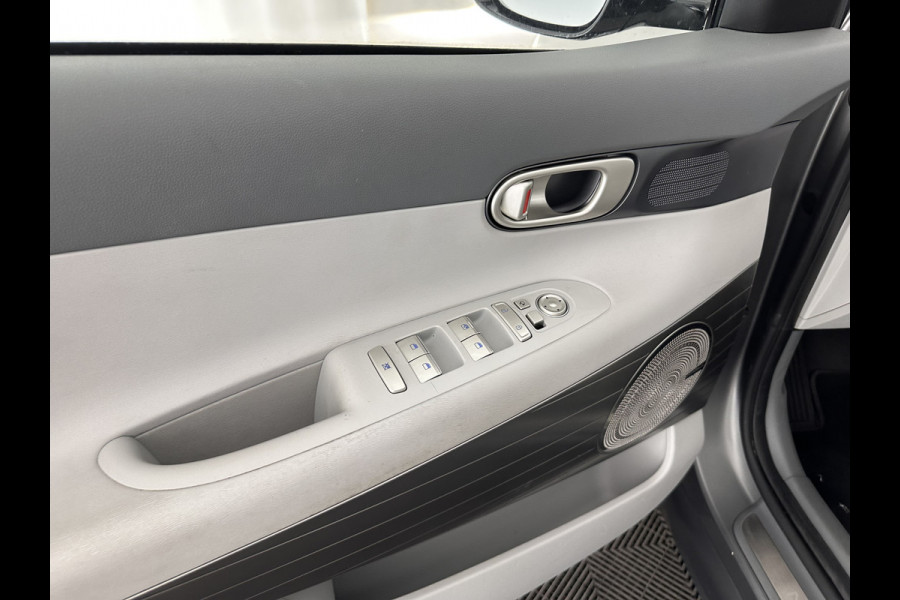 Hyundai NEXO FCEV Plus Pack [ HYDROGENIUM ] (INCL-BTW) Aut. *PANO | LUXURY-LEATHER | NAVI-FULLMAP | ADAPTIVE-CRUISE |  FULL-LED | KEYLESS | DAB |  KRELL-AUDIO | DIGI-WIDESCREEN-COCKPIT | SURROUND-VIEW | SHIFT-PADDLES | COMFORT-SEATS |