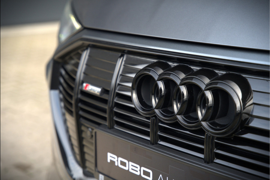 Audi e-tron Sportback 50 quattro S edition 71 kWh | RS Seats | Diamond Stitch | Panoramadak | S-Line | Keyless | Memory Seats | Stoelverwarming | Ambiance Verlichting | Camera | Adaptive Cruise Control | Leer | Matrix LED | Luchtvering |