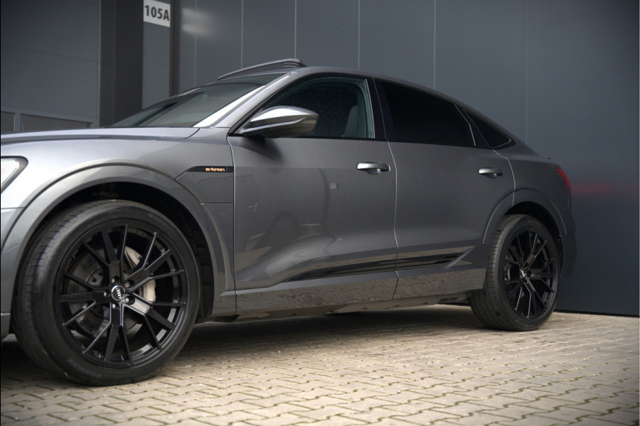Audi e-tron Sportback 50 quattro S edition 71 kWh | RS Seats | Diamond Stitch | Panoramadak | S-Line | Keyless | Memory Seats | Stoelverwarming | Ambiance Verlichting | Camera | Adaptive Cruise Control | Leer | Matrix LED | Luchtvering |