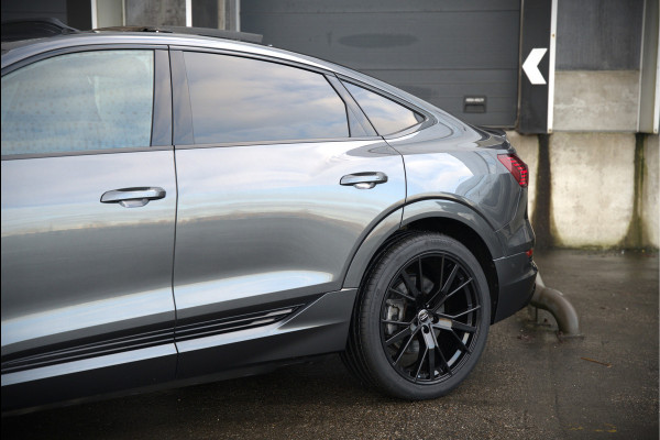 Audi e-tron Sportback 50 quattro S edition 71 kWh | RS Seats | Diamond Stitch | Panoramadak | S-Line | Keyless | Memory Seats | Stoelverwarming | Ambiance Verlichting | Camera | Adaptive Cruise Control | Leer | Matrix LED | Luchtvering |