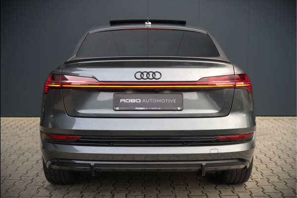Audi e-tron Sportback 50 quattro S edition 71 kWh | RS Seats | Diamond Stitch | Panoramadak | S-Line | Keyless | Memory Seats | Stoelverwarming | Ambiance Verlichting | Camera | Adaptive Cruise Control | Leer | Matrix LED | Luchtvering |
