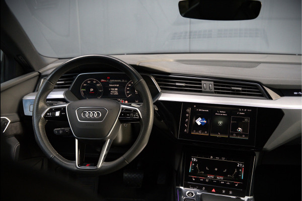 Audi e-tron Sportback 50 quattro S edition 71 kWh | RS Seats | Diamond Stitch | Panoramadak | S-Line | Keyless | Memory Seats | Stoelverwarming | Ambiance Verlichting | Camera | Adaptive Cruise Control | Leer | Matrix LED | Luchtvering |