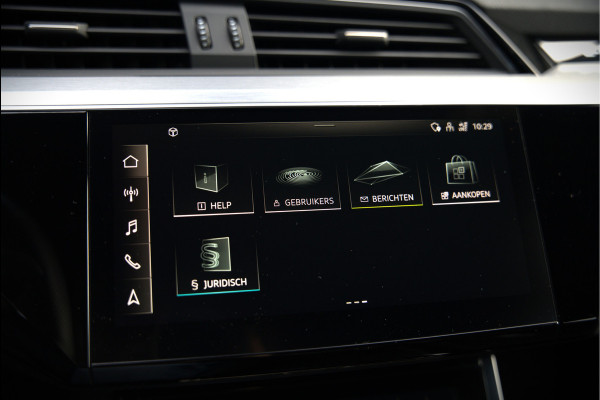 Audi e-tron Sportback 50 quattro S edition 71 kWh | RS Seats | Diamond Stitch | Panoramadak | S-Line | Keyless | Memory Seats | Stoelverwarming | Ambiance Verlichting | Camera | Adaptive Cruise Control | Leer | Matrix LED | Luchtvering |