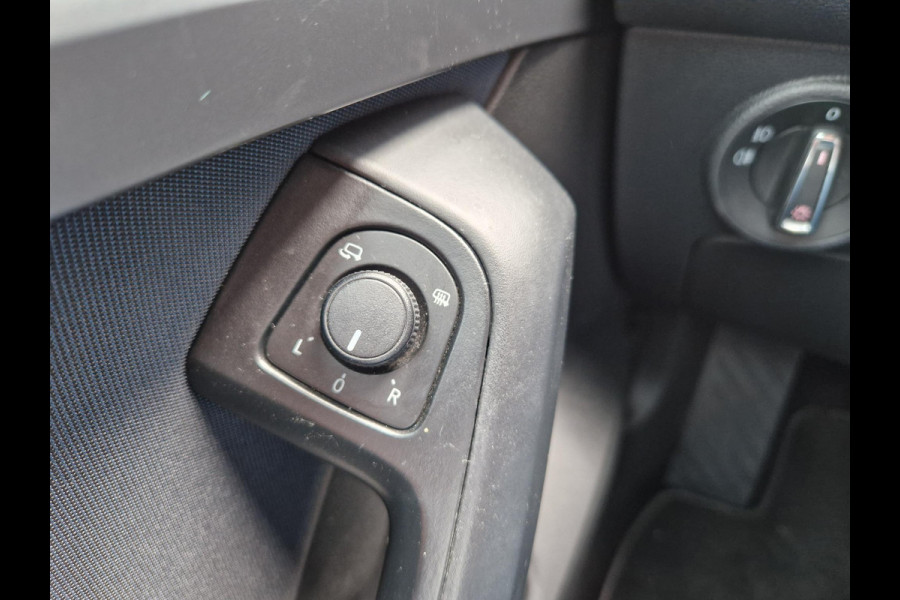 Seat Ateca 1.0 EcoTSI Style | Trekhaak | Cruise | Apple Carplay / Android Auto | Clima | PDC |