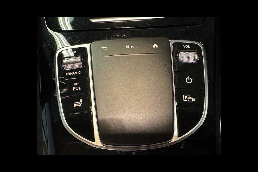 Mercedes-Benz EQC 400 4 MATIC Bus. Solution Luxury 80 kWh-SOH 94%-TREKHAAK-KEYLESS-COMPLEET