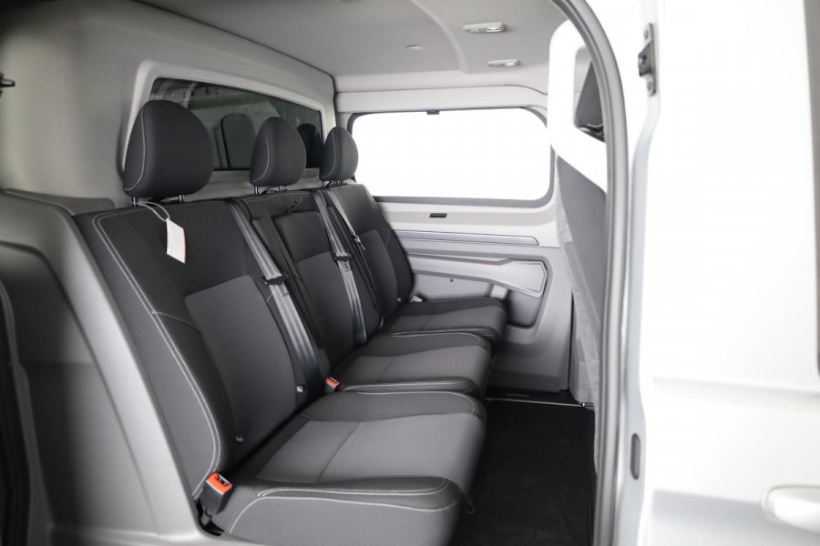 Volkswagen Transporter 2.0 TDI L2H1 30 Bulli 150PK automaat Dubbel Cabine