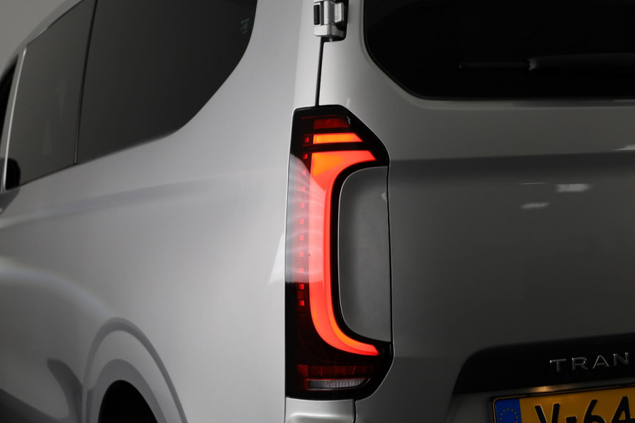 Volkswagen Transporter 2.0 TDI L2H1 30 Bulli 150PK automaat Dubbel Cabine