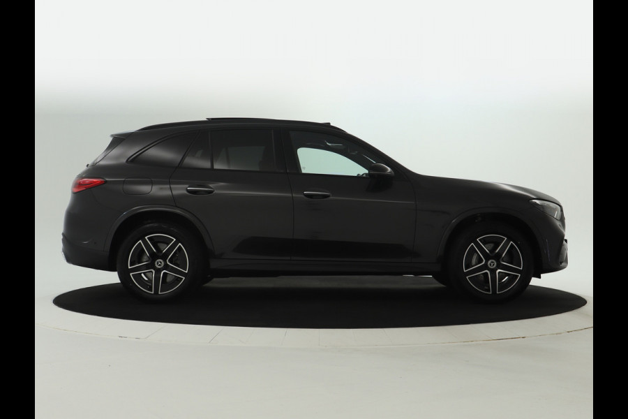 Mercedes-Benz GLC 400 e 4MATIC AMG Plug-Hybride | AMG Line Premium | Night Pakket | Trekhaak | Panorama Schuif-Kanteldak | Rijassistentiepakket plus | Inclusief 24 maanden MB Certified garantie voor Europa.