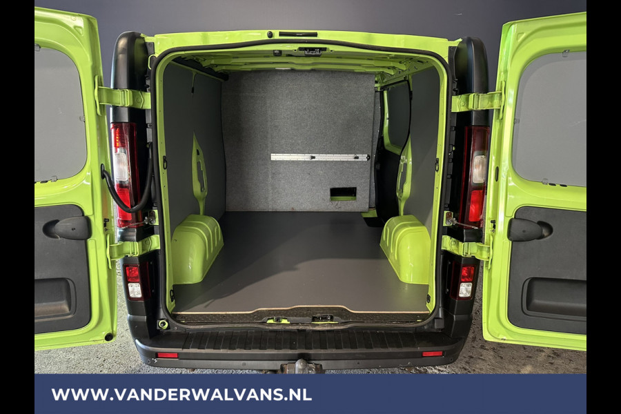 Renault Trafic 1.6 dCi L1H1 Euro6 Airco | Navigatie | Cruisecontrol | Trekhaak | Parkeersensoren Bijrijdersbank