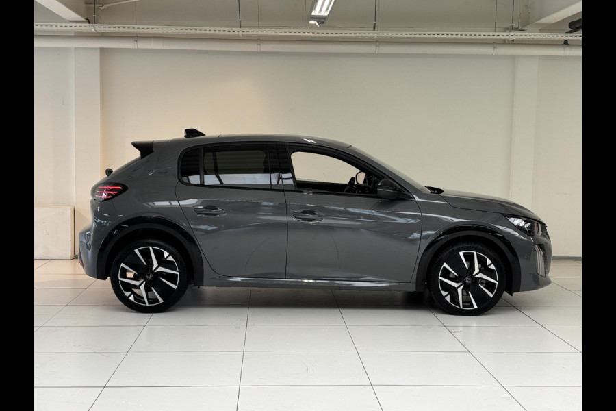 Peugeot 208 Hybrid 136 e-DCS6 GT Automaat | Stoelverwarming | Elektrisch verstelbare bestuurdersstoel met massage | 360 camera | Panoramadak | Dodehoekdetectie