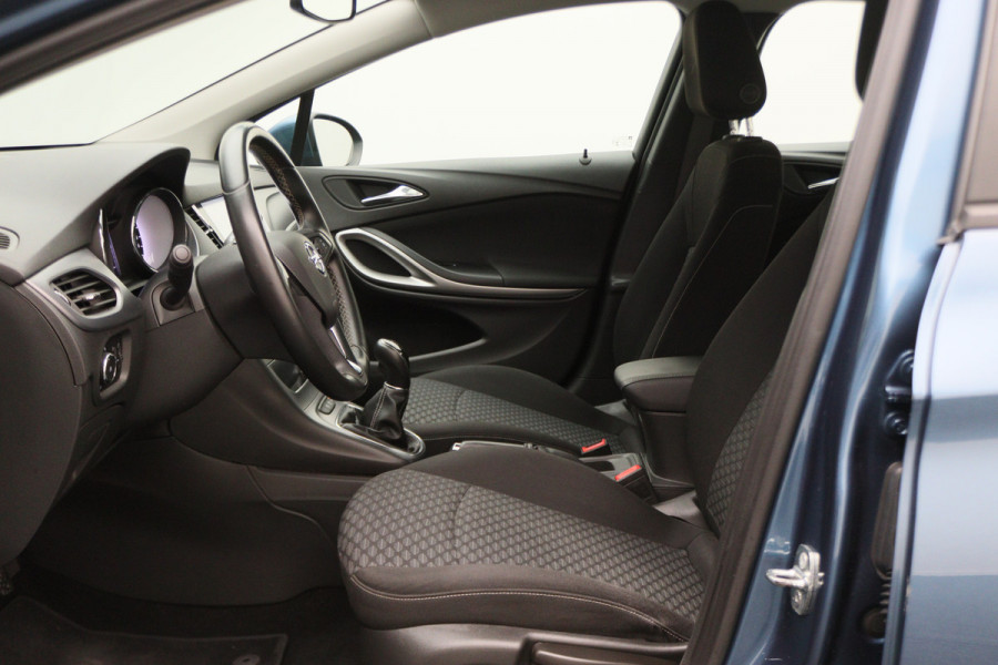 Opel Astra 1.0 Online Edition Airco, Camera, Cruise, Navigatie, Bluetooth, DAB, LED, PDC