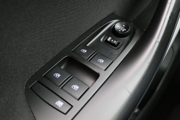 Opel Astra 1.0 Online Edition Airco, Camera, Cruise, Navigatie, Bluetooth, DAB, LED, PDC