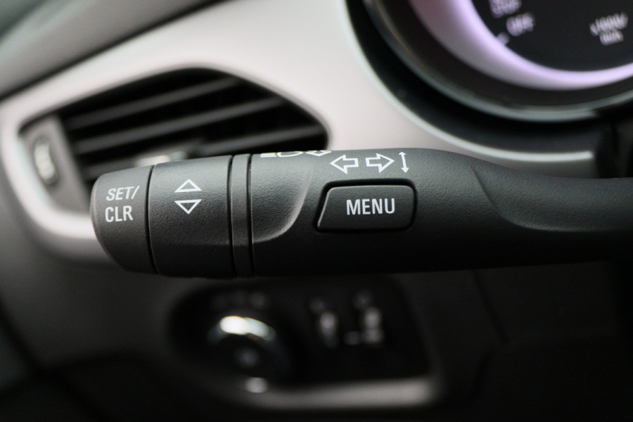 Opel Astra 1.0 Online Edition Airco, Camera, Cruise, Navigatie, Bluetooth, DAB, LED, PDC