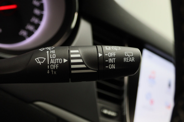 Opel Astra 1.0 Online Edition Airco, Camera, Cruise, Navigatie, Bluetooth, DAB, LED, PDC