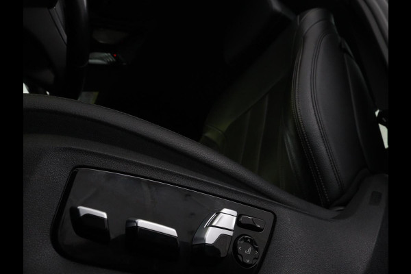 BMW 5 Serie 520i High Executive | M-Sport | Leder | Stoelverwarming | Trekhaak | 20'' | Adaptief LED | Comfortstoelen | Navigatie | Parkeerhulp | Memory