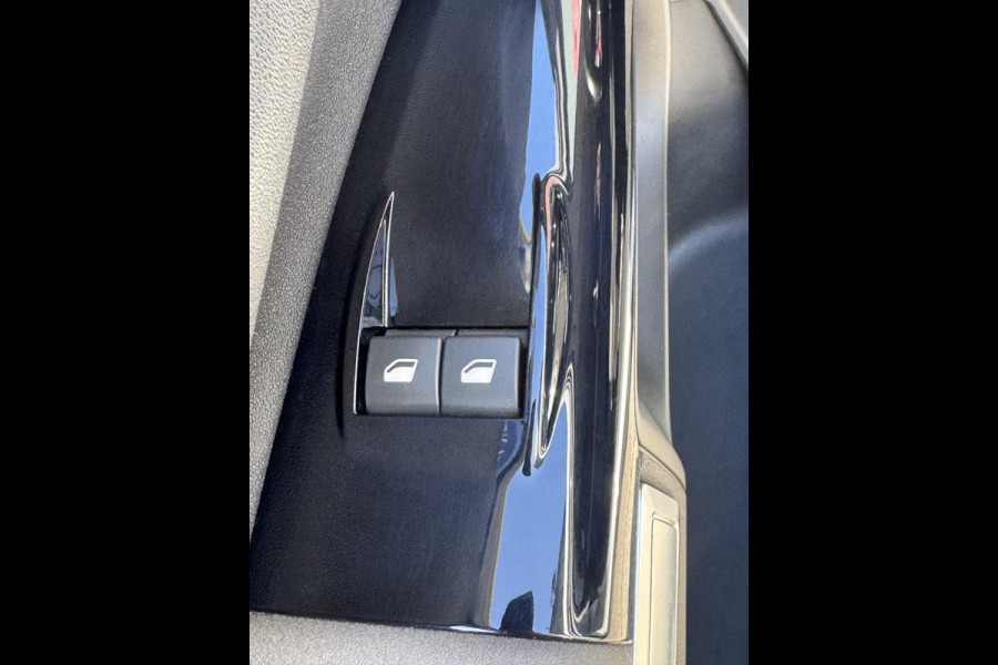 Citroën C4 Cactus 1.2 PureTech Origins - AUTOMAAT I Navigatie I Airco I PDC / Camera I LED I Sport velgen I Dealer onderhouden