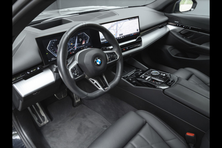 BMW 5 Serie 520d - M-Sport - Pano - Trekhaak - ACC - Head-up - Harman Kardon - Stoelventilatie