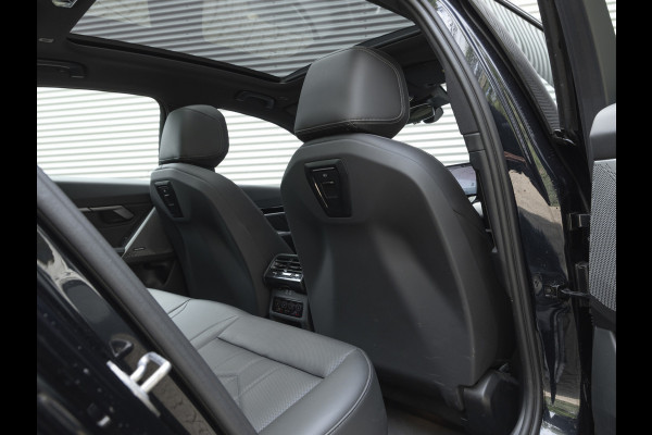 BMW 5 Serie 520d - M-Sport - Pano - Trekhaak - ACC - Head-up - Harman Kardon - Stoelventilatie