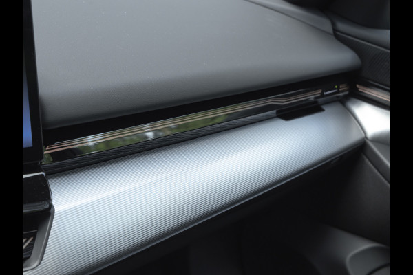 BMW 5 Serie 520d - M-Sport - Pano - Trekhaak - ACC - Head-up - Harman Kardon - Stoelventilatie