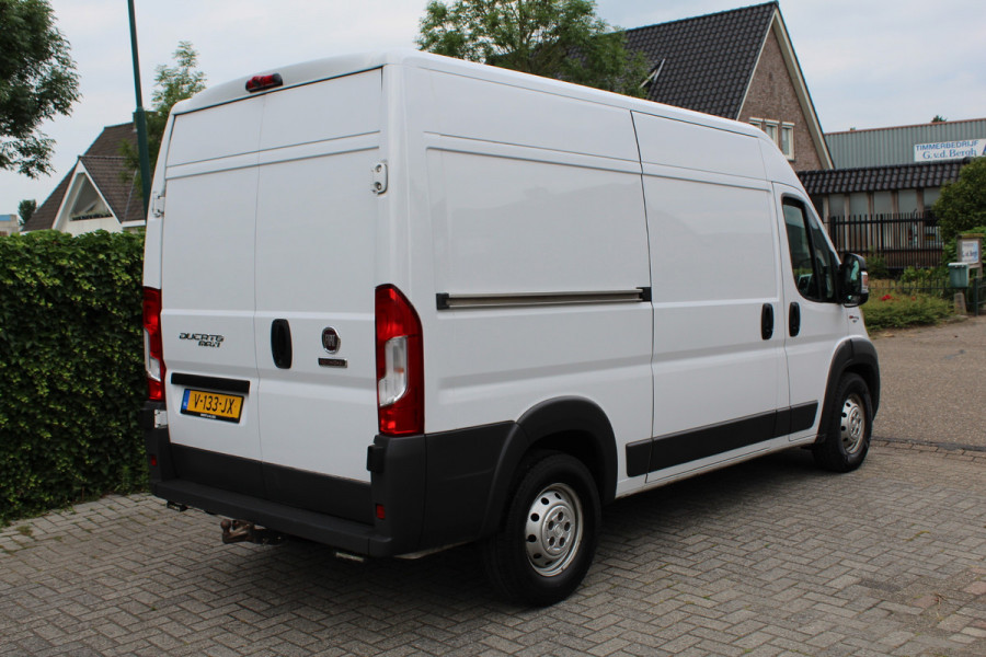 Fiat Ducato 35H 2.3 MultiJet 130PK Euro6 L2H2 ✓ 3-zits ✓ Climate control ✓ Navigatie / Camera ✓ Cruise