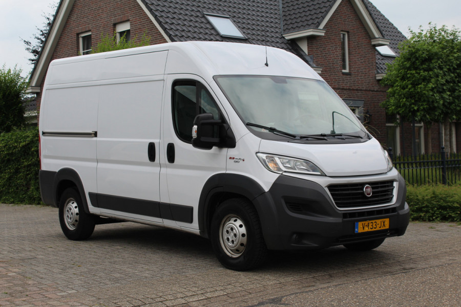 Fiat Ducato 35H 2.3 MultiJet 130PK Euro6 L2H2 ✓ 3-zits ✓ Climate control ✓ Navigatie / Camera ✓ Cruise