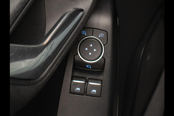 Ford Fiesta 1.1 Sport (APPLE CARPLAY,NAVI,LED,CRUISE,PDC,LANE ASSIST,SPORTSTOELEN,NETTE STAAT)