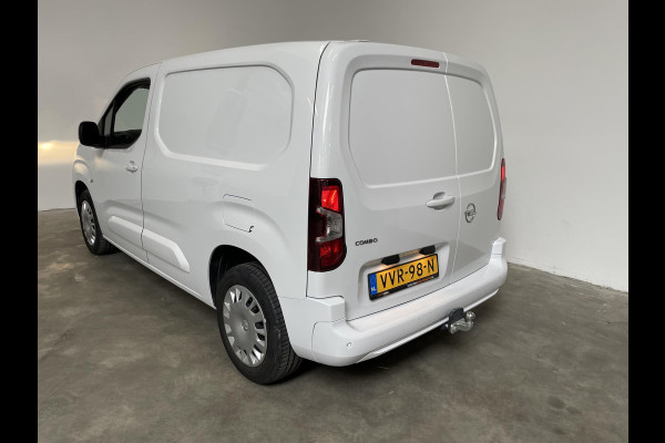 Opel Combo 130pk L1 Automaat Apple Carplay Trekhaak Parkeersensoren Airco Cruise control