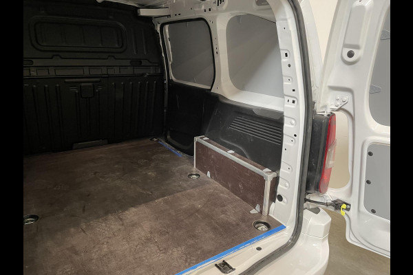 Opel Combo 130pk L1 Automaat Apple Carplay Trekhaak Parkeersensoren Airco Cruise control
