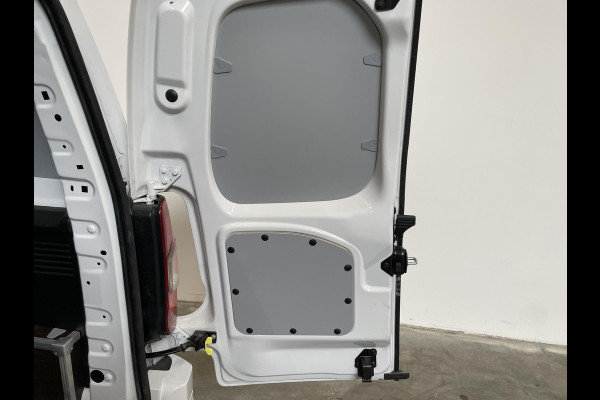 Opel Combo 130pk L1 Automaat Apple Carplay Trekhaak Parkeersensoren Airco Cruise control