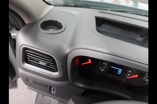 Renault Master 150PK L2H2 Energy Work Edition Automaat Airco Cruise Control Camera Navi Parkeersensoren  Trekhaak