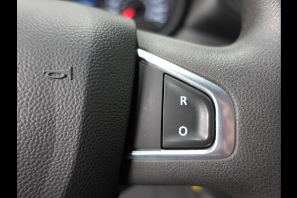 Renault Master 150PK L2H2 Energy Work Edition Automaat Airco Cruise Control Camera Navi Parkeersensoren  Trekhaak